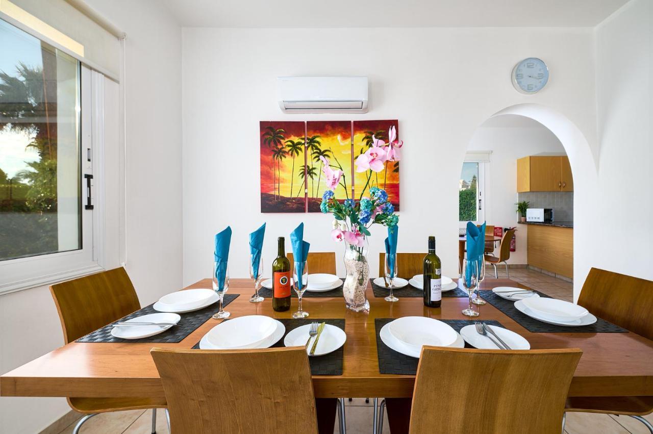 Villa Haven By Ezoria Villas Coral Bay Ngoại thất bức ảnh